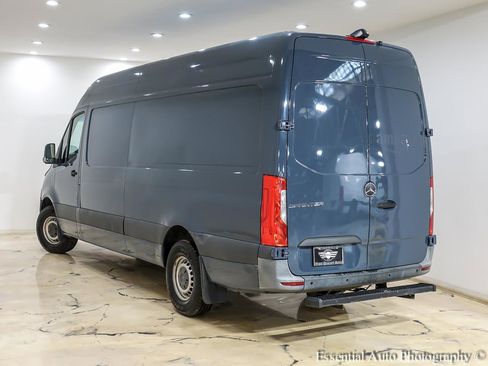 Used 2019 Mercedes-Benz Sprinter 170 image 6