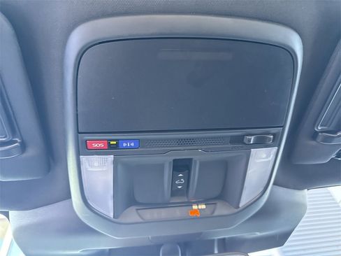 Certified 2025 Subaru Forester Premium w/ Protection Package (1PH) image 28