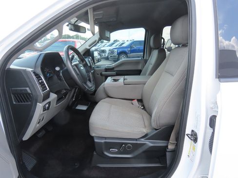 Used 2016 Ford F150 XLT w/ Equipment Group 302A Luxury RWD image 27