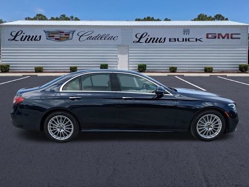 Used 2023 Mercedes-Benz E 350 Sedan image 3