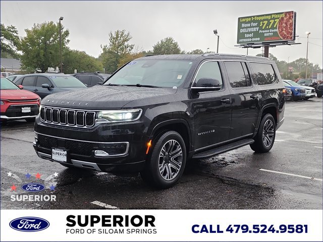 Used 2024 Jeep Wagoneer L Series II RWD image 8