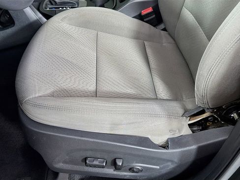 Used 2017 Hyundai Santa Fe Sport image 22