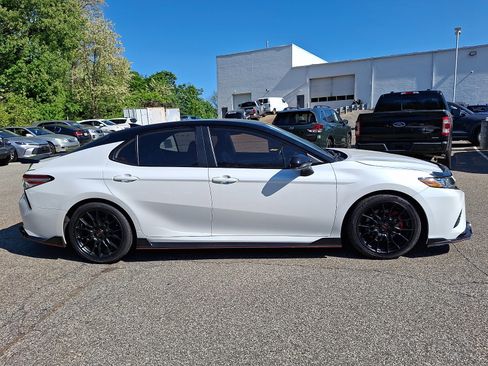 Used 2020 Toyota Camry TRD FWD image 8