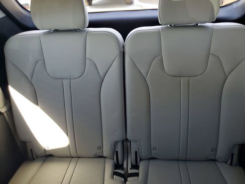 New 2026 Kia Sorento S FWD image 23