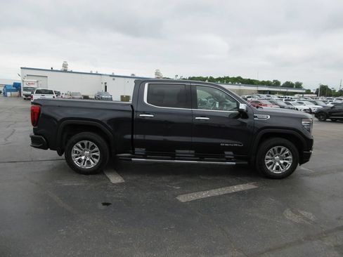 Certified 2022 GMC Sierra 1500 Denali AWD/4WD image 5
