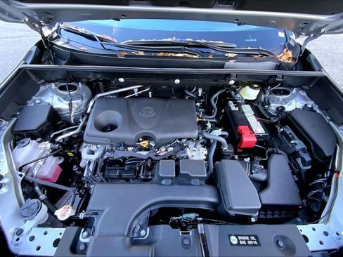 New 2025 Toyota RAV4 Limited image 16