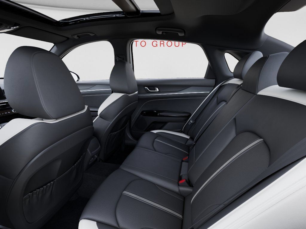 New 2026 Kia K5 GT-Line w/ GT-Line Premium Package AWD/4WD image 18