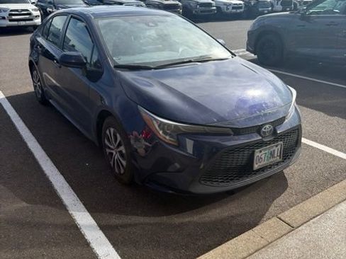 Used 2022 Toyota Corolla LE FWD image 1