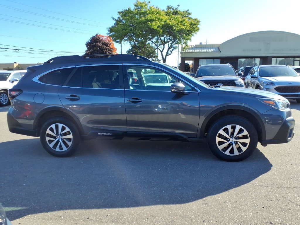 Used 2020 Subaru Outback Premium AWD/4WD image 6