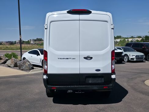 Used 2022 Ford Transit 250 Medium Roof RWD image 5