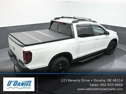 Used 2022 Honda Ridgeline Black Edition image 18