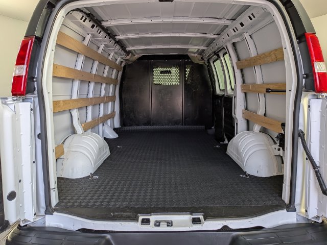 Used 2025 Chevrolet Express 2500 w/ Driver Convenience Package RWD image 10