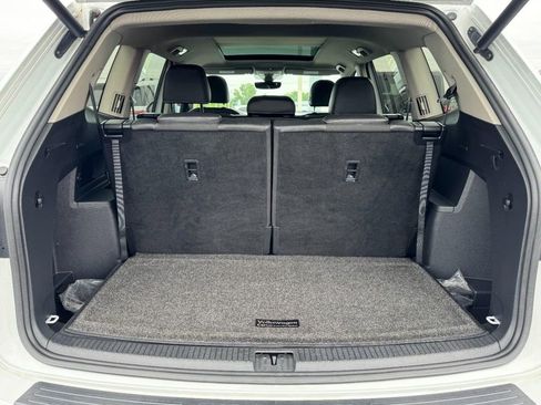 Used 2021 Volkswagen Atlas SEL w/ MDO Package (Bench Seat) AWD/4WD image 6