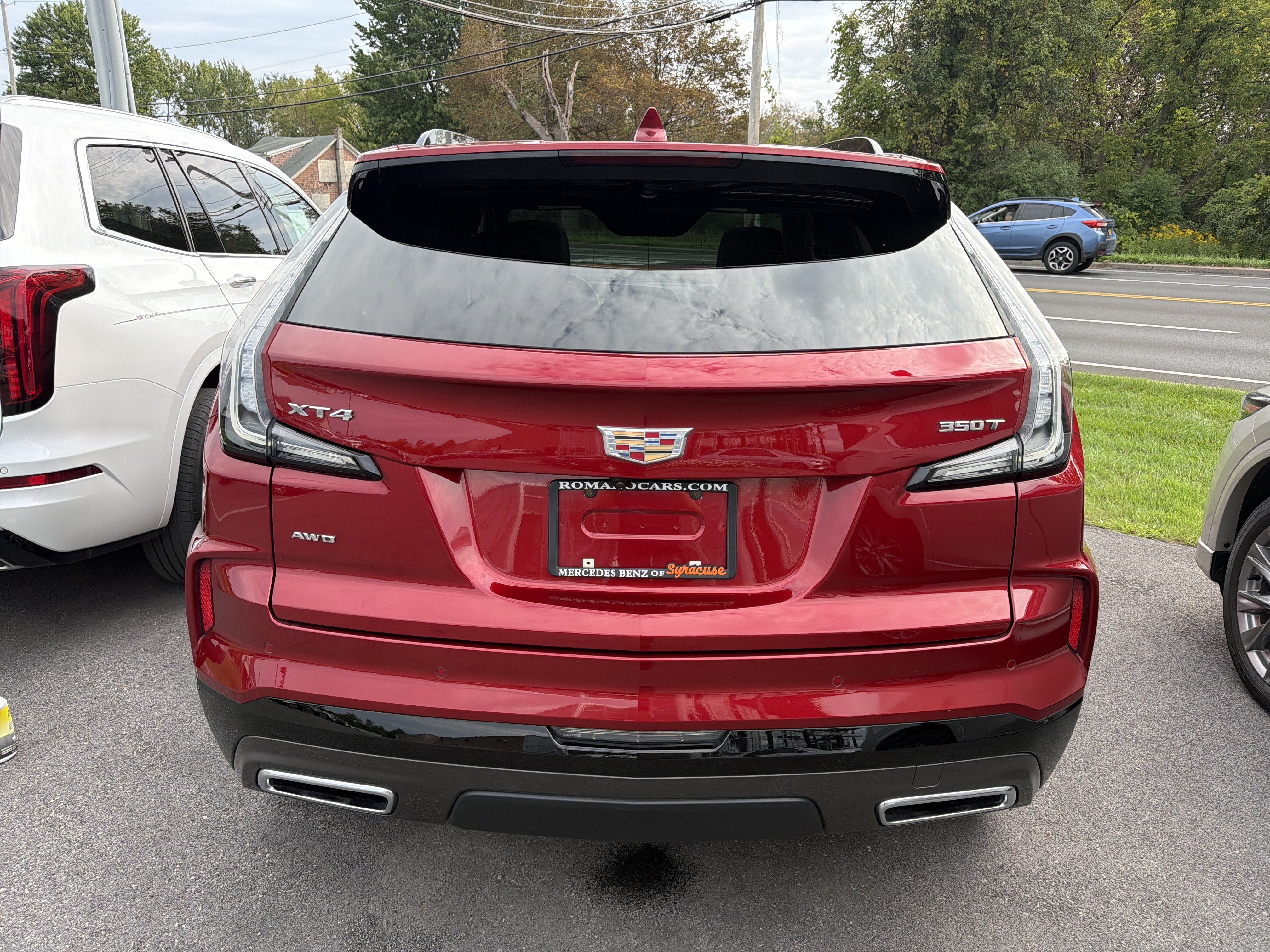 Used 2024 Cadillac XT4 Sport w/ Cold Weather Package AWD/4WD image 6