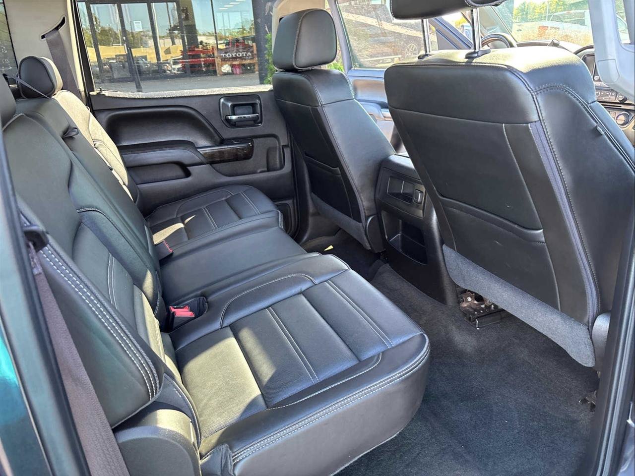 Used 2016 GMC Sierra 3500 Denali w/ Driver Alert Package AWD/4WD image 23