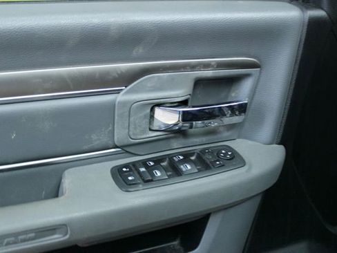 Used 2019 RAM 1500 Classic Warlock image 13