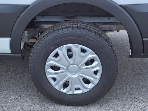 Used 2023 Ford E-Transit Low Roof image 11