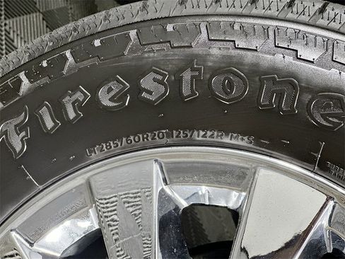 Used 2017 GMC Sierra 2500 Denali w/ Duramax Plus Package image 33