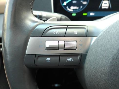 Used 2024 Hyundai Sonata Limited image 40