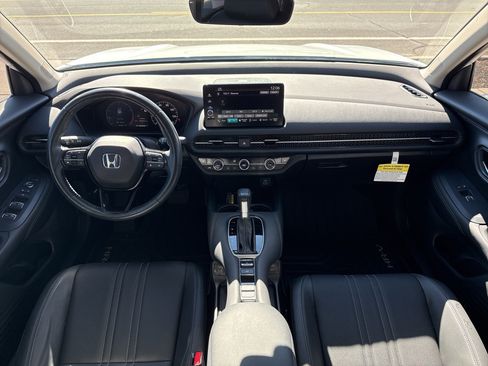 Certified 2024 Honda HR-V EX-L image 25