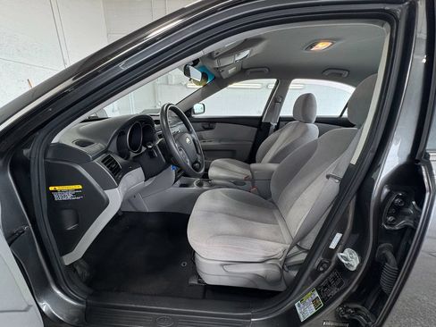 Used 2009 Kia Optima LX FWD image 12
