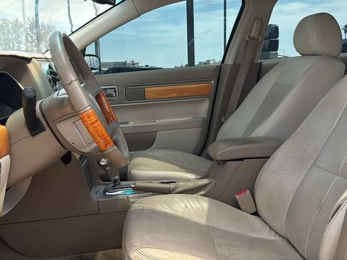 Used 2008 Lincoln MKZ FWD image 18