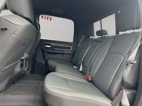 New 2026 RAM 2500 Big Horn AWD/4WD image 16