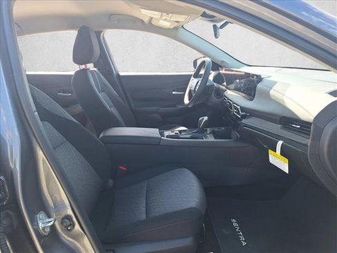 Used 2026 Nissan Sentra SV w/ Floor Mat Package FWD image 18