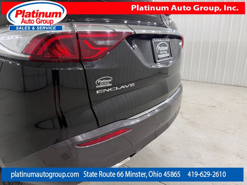 Used 2023 Buick Enclave Essence w/ Experience Buick Package FWD image 11