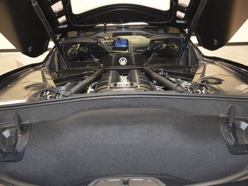 Used 2025 Chevrolet Corvette Z06 image 37