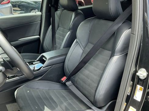 Used 2025 Mitsubishi Outlander AWD image 30