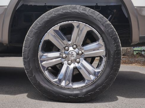 Used 2018 Ford F150 King Ranch w/ Equipment Group 601A Luxury AWD/4WD image 21