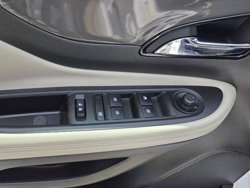 Used 2017 Buick Encore Preferred FWD image 11