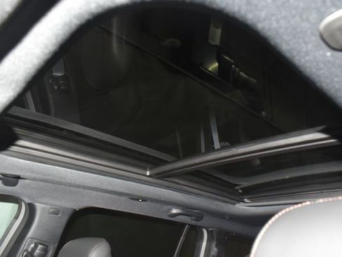 New 2026 Jeep Cherokee Limited image 8