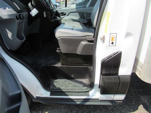 Used 2019 Ford Transit 350 156 DRW RWD image 22