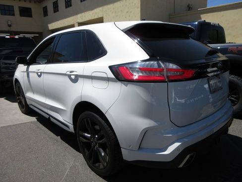 Certified 2024 Ford Edge ST w/ Equipment Group 401A AWD/4WD image 2
