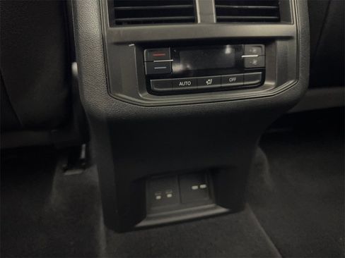 Used 2022 Volkswagen Atlas SE image 74