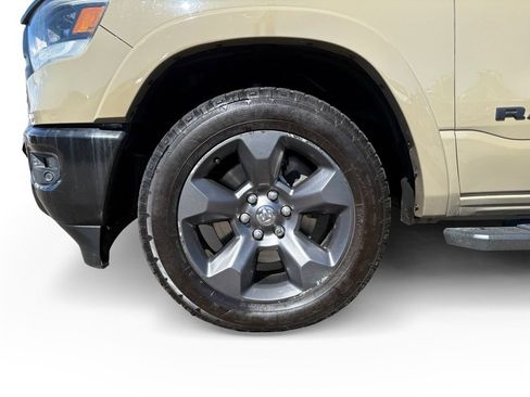 Used 2020 RAM 1500 Big Horn w/ Built-to-serve Edition AWD/4WD image 9