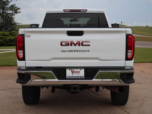 Used 2023 GMC Sierra 3500 Pro w/ Convenience Package AWD/4WD image 11