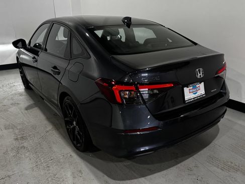 Used 2025 Honda Civic Sport image 36