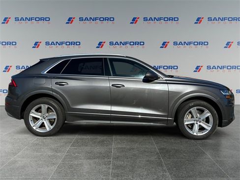 Used 2019 Audi Q8 Premium w/ Convenience Package image 6