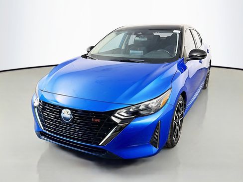 Used 2024 Nissan Sentra SR image 4