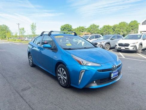 Used 2022 Toyota Prius LE AWD/4WD image 4