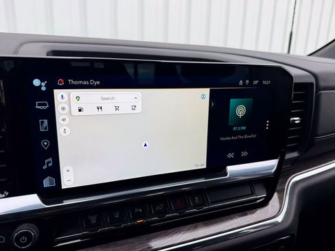 Used 2024 Chevrolet Silverado 2500 LTZ w/ LTZ Premium Package image 31