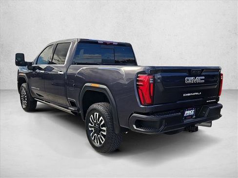 Used 2024 GMC Sierra 3500 Denali Ultimate image 7