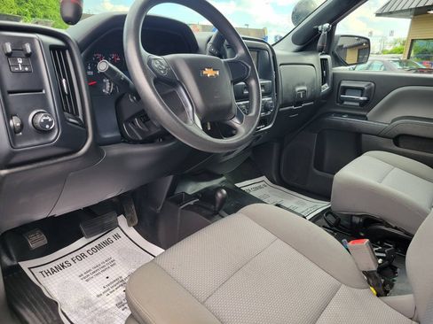 Used 2018 Chevrolet Silverado 1500 W/T w/ Special Service Package AWD/4WD image 14
