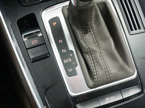 Used 2017 Audi Q5 2.0T Premium image 29