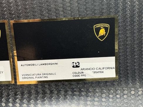 Used 2021 Lamborghini Huracan STO image 78