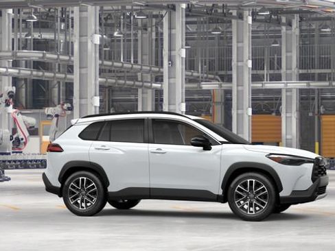 New 2026 Toyota Corolla Cross XLE FWD image 15