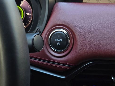 Certified 2025 MAZDA CX-70 Plug-In Hybrid w/ Premium Plus AWD/4WD image 23